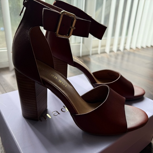Madden Girl - Harperr Cognac Heels (NWT) - Picture 4 of 8